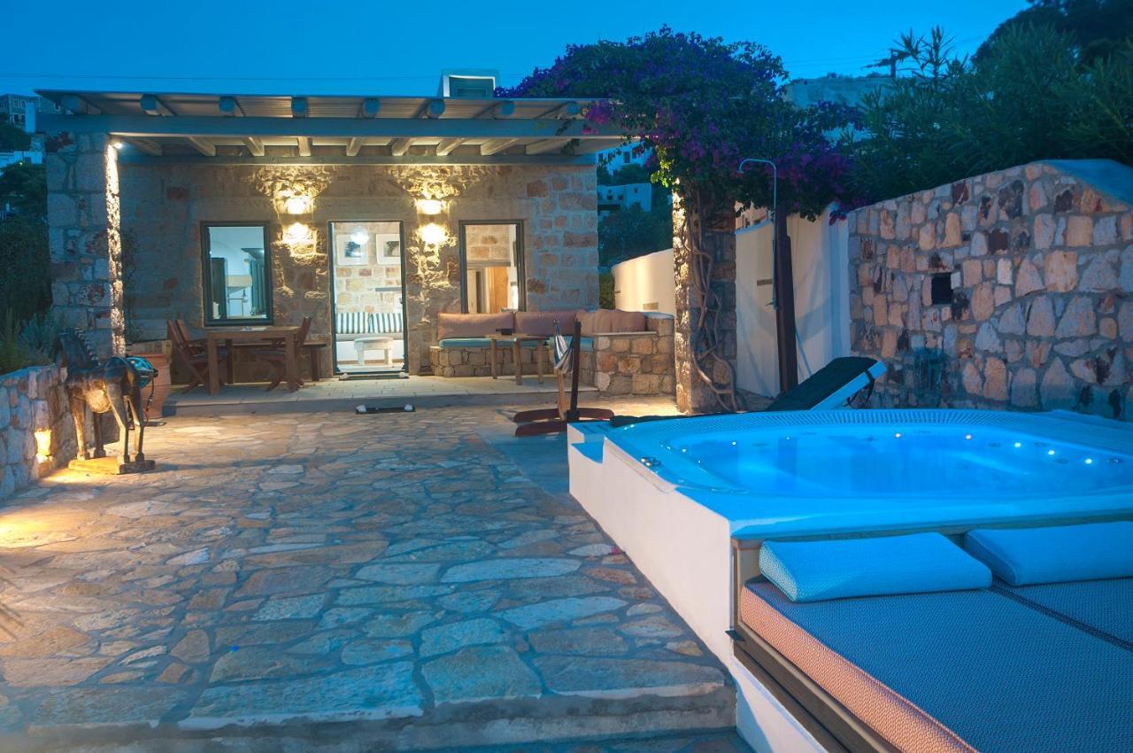 Patmos Exclusive Villas สกาลา ภายนอก รูปภาพ